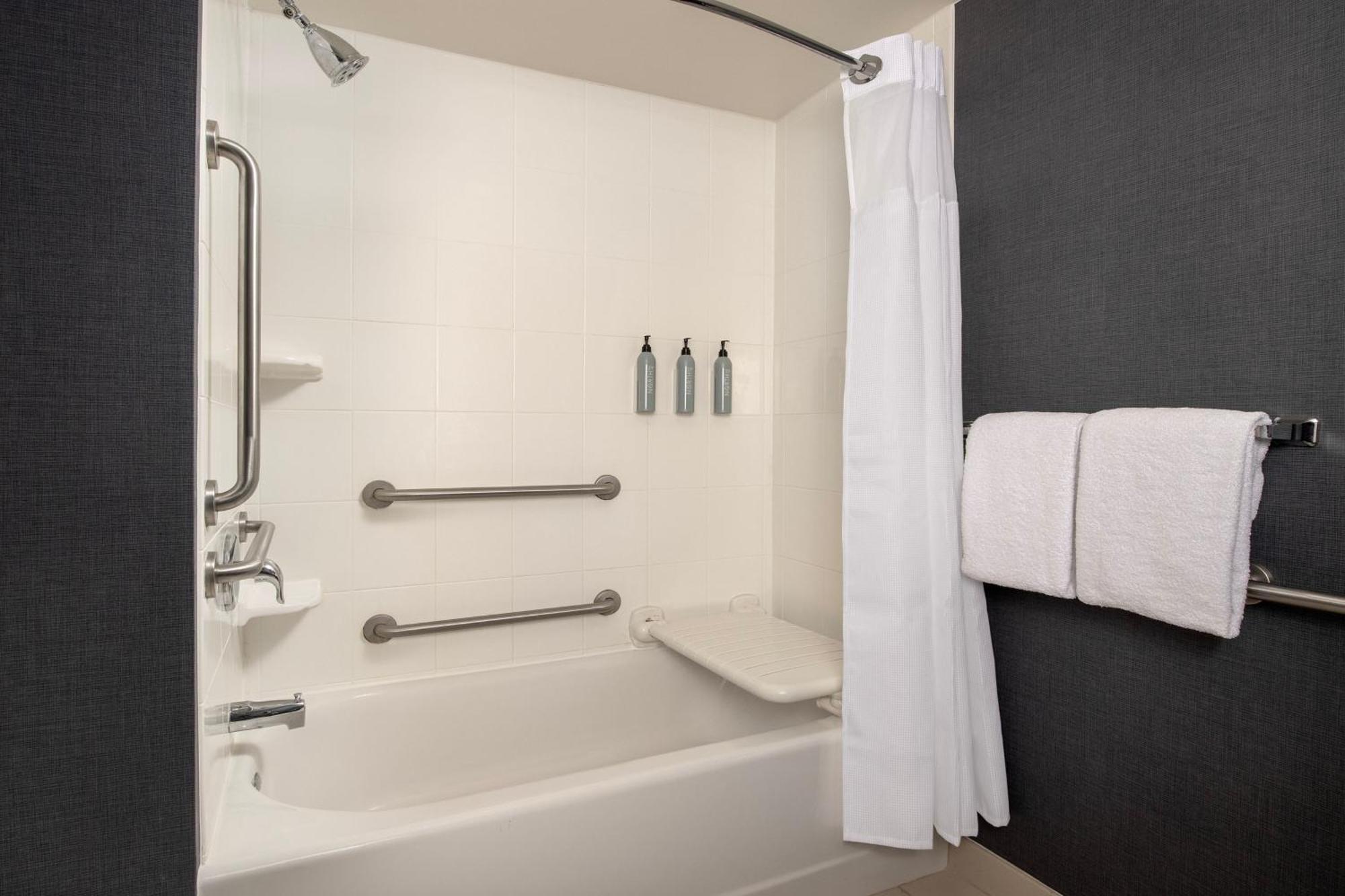 Residence Inn By Marriott Syracuse Downtown At Armory Square Eksteriør bilde